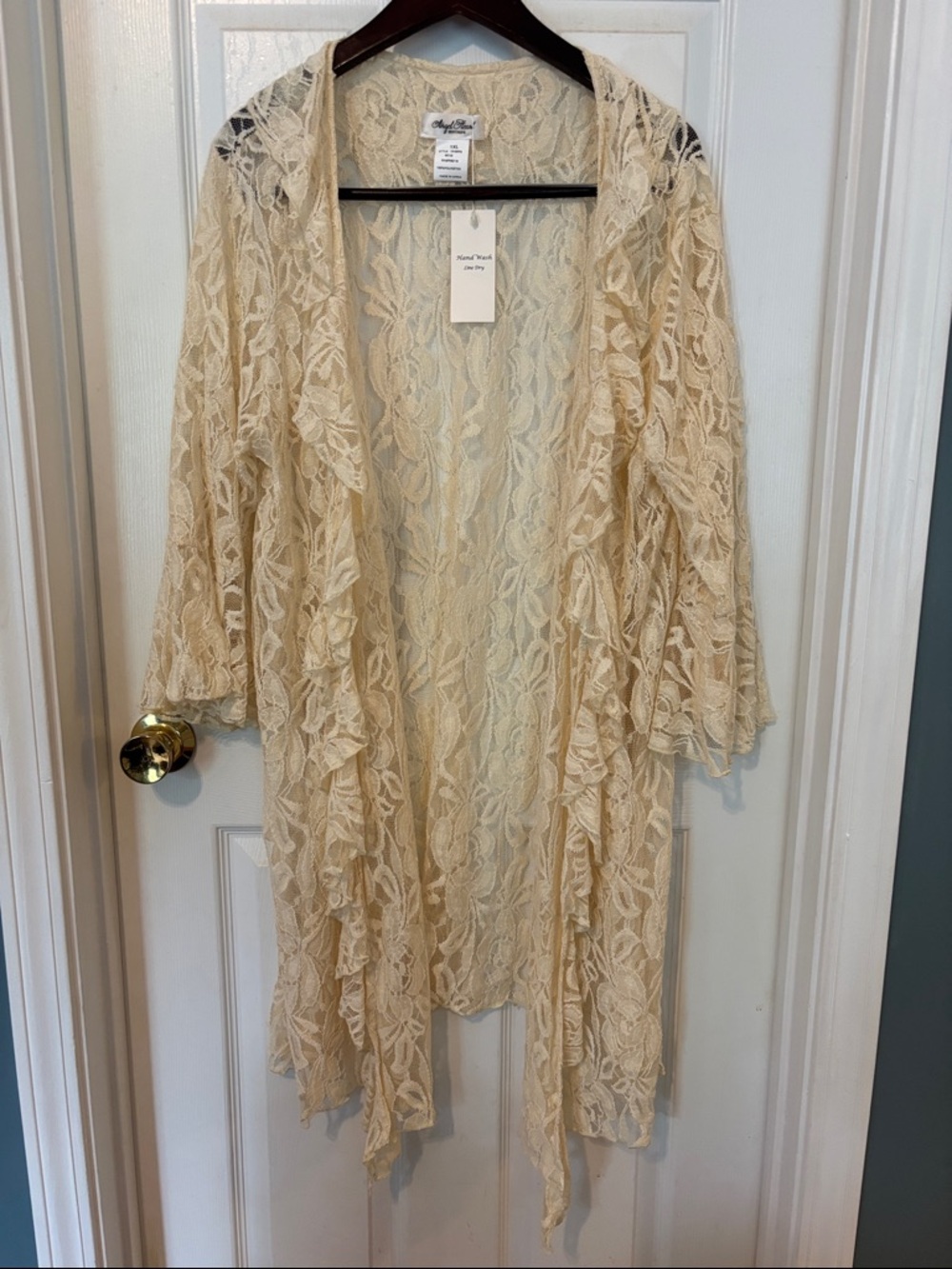 Gorgeous Cream Floral Lace Duster Cardigan size 1X new with tag